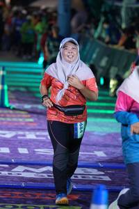 BIB: 684
                            <button type="button" onclick="openModal(26232897)" class="btn btn-primary btn-sm float-right btn-popup" data-toggle="modal" data-target=".modal-high-quality">
                        <i class="fas fa-shopping-cart"></i> Add to Cart
                    </button>
                                            <button type="button" onclick="isThisMe(26232897, true)" class="btn btn-success btn-sm float-right btn-popup btn-isme hidden" data-toggle="tooltip" data-placement="bottom" title="นี่คือรูปของคุณใช่ไหม คลิกที่นี่เพื่อเอาเข้าอัลบั้ม">
                        <i class="fas fa-plus"></i> Add to album
                    </button>
                    <button type="button" onclick="isThisMe(26232897, false)" class="btn btn-warning btn-sm float-right btn-popup btn-isnotme hidden">
                        <i class="fas fa-ban"></i> Remove from album
                    </button>